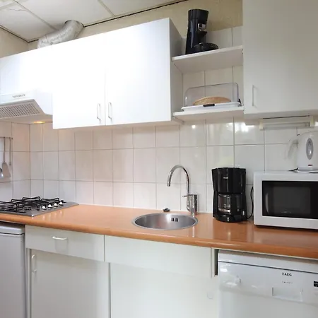 Well-kept With Fireplace, 4 Km From Valkenburg Holiday home Walem