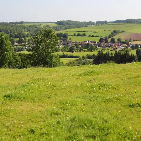 Holiday home Well-kept With Fireplace, 4 Km From Valkenburg
